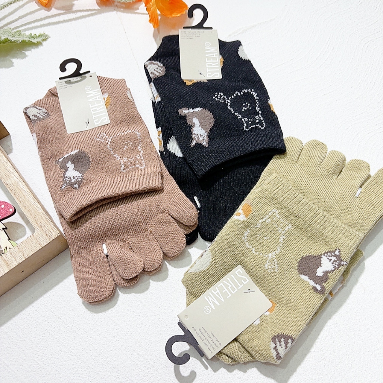 貓圖案五指短襪