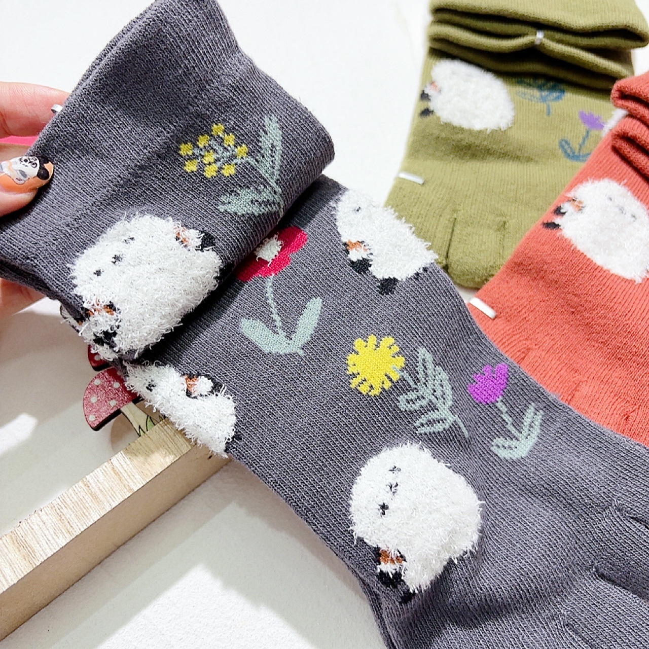 長尾雀圖案五指短襪