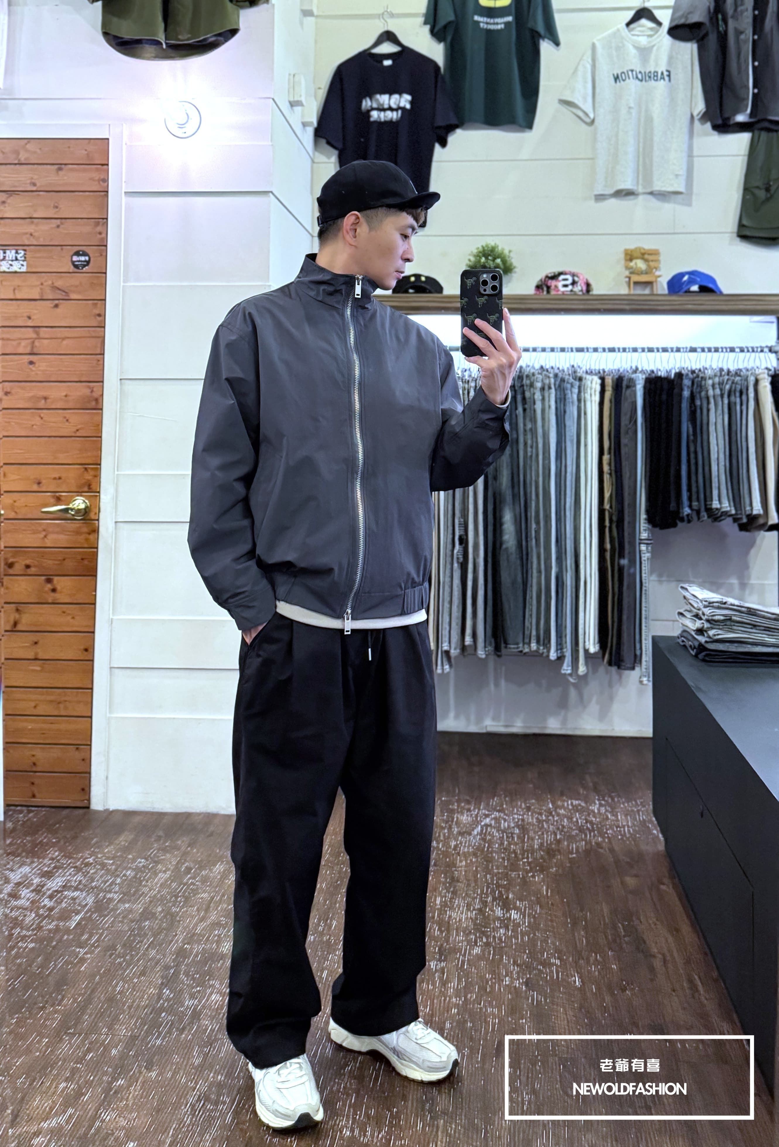 『新品上市』重磅原色素面拉鍊防風外套-灰(NOF24102602)