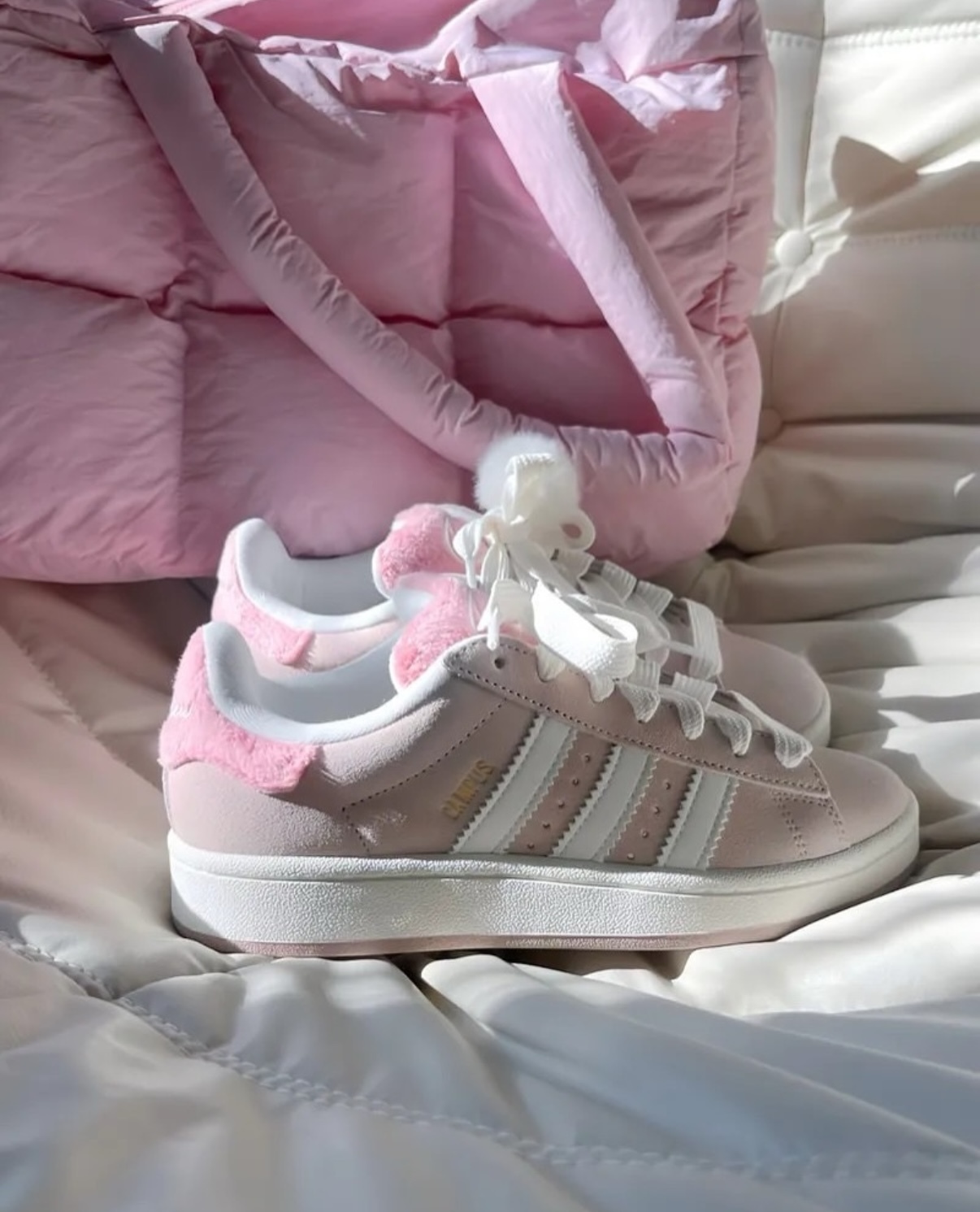 Adidas Campus 00s 櫻花粉毛絨 白粉色 麂皮 復古 麵包鞋 焦糖底 JR8042/預購