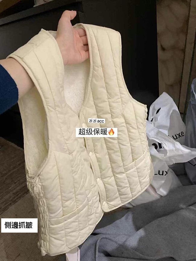 瘦瘦小隻女羊羔毛背心-兩色預購