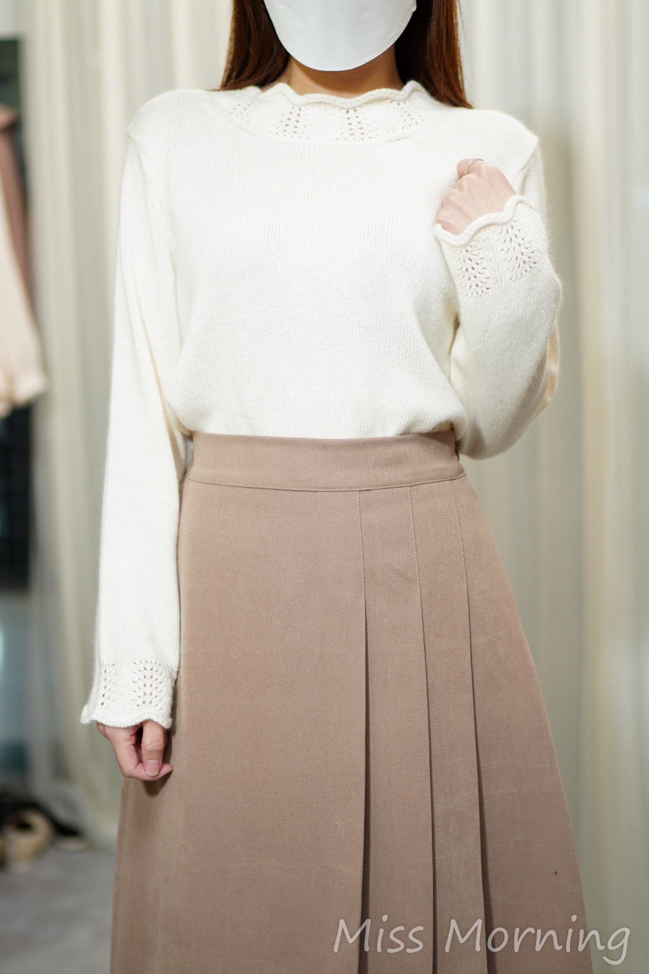 Raccoon通花邊邊上衣(14304)