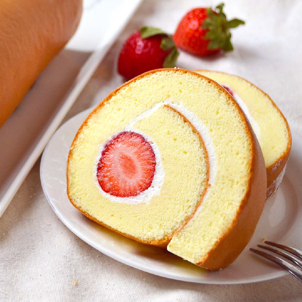 維娜草莓捲【季節限定/草莓蛋糕/長條蛋糕/草莓/大湖草莓】