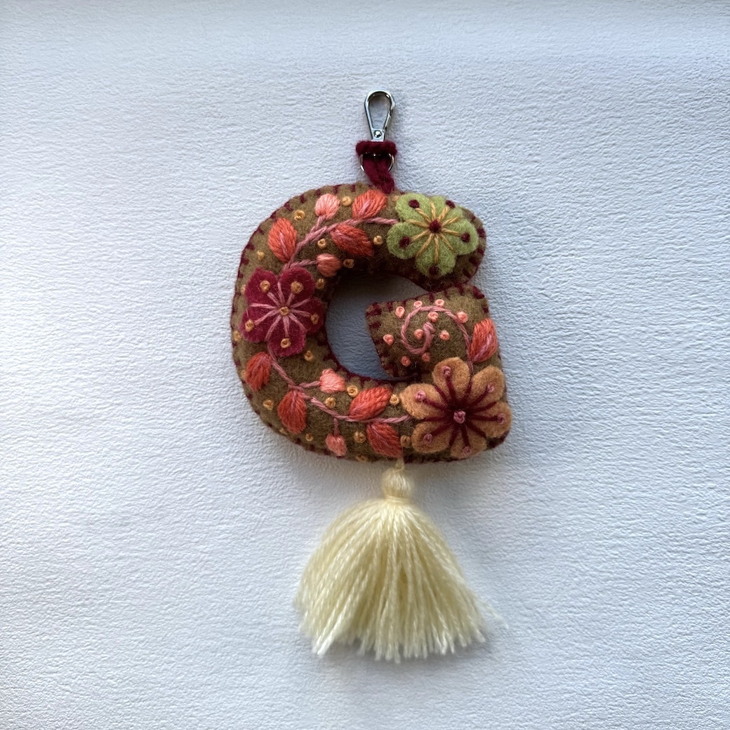 G | 字母吊飾 (流蘇款)