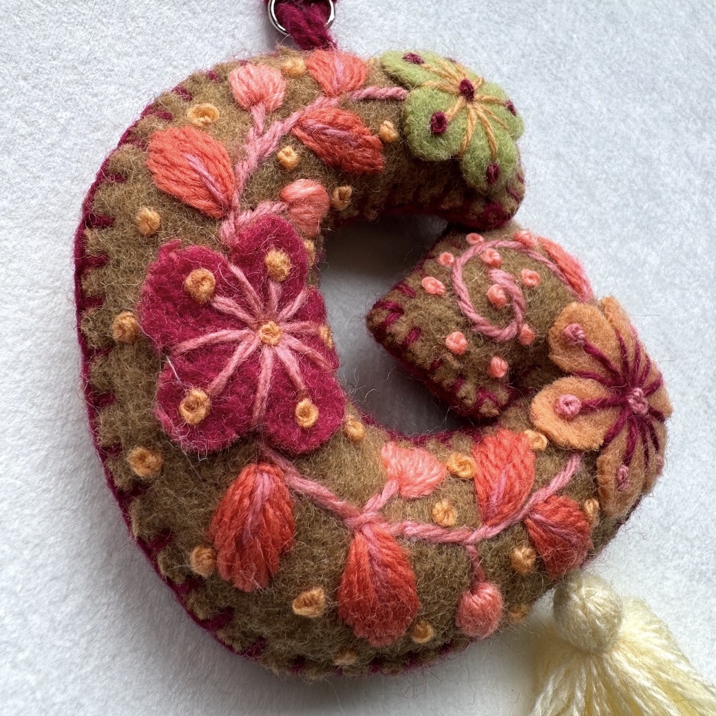 G | 字母吊飾 (流蘇款)