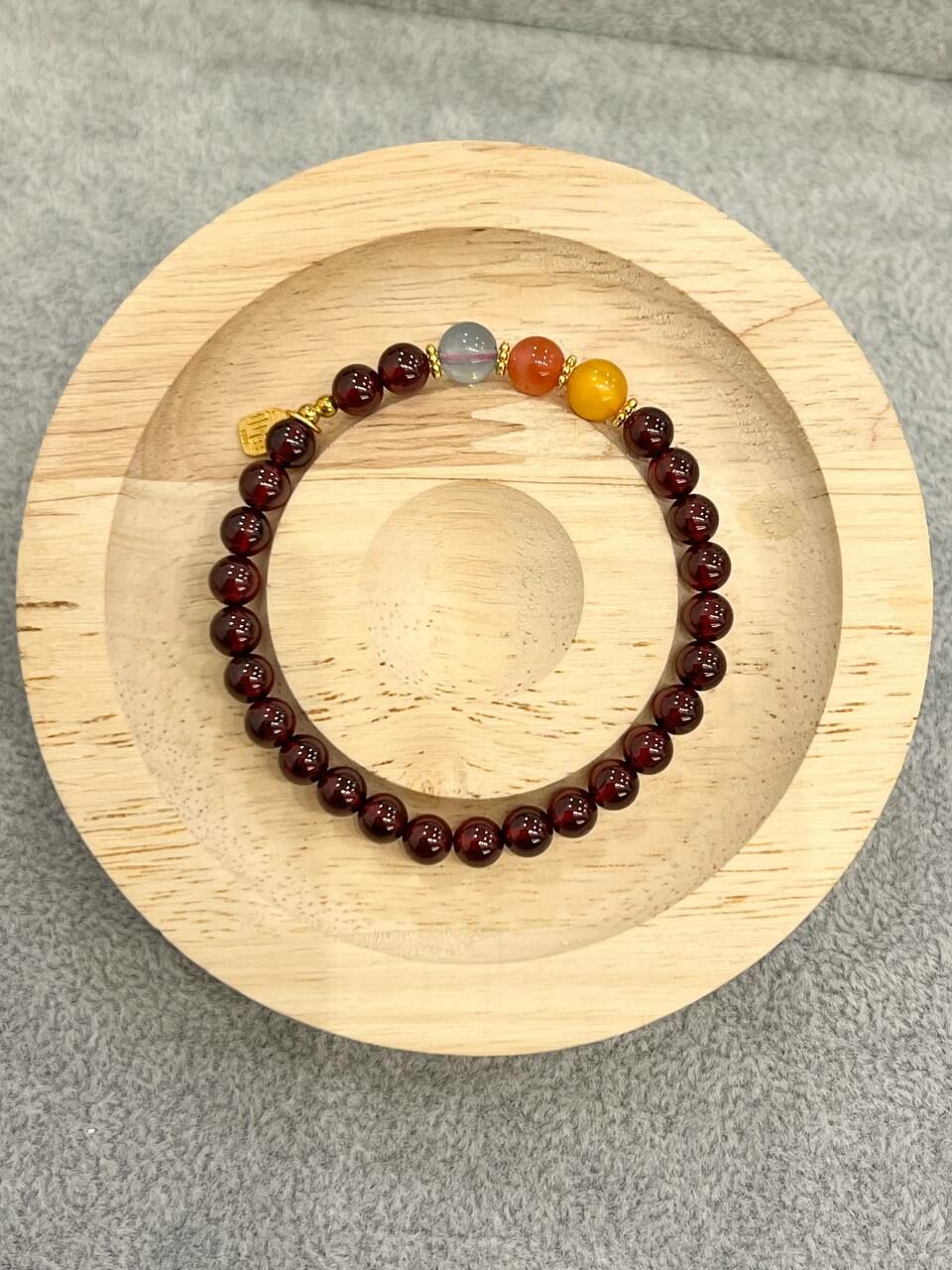 [S] GEMZ & CO MXJ GARNET/MIXED CRYSTALS WITH GOLD ACC BLT, Y296 (Y296)