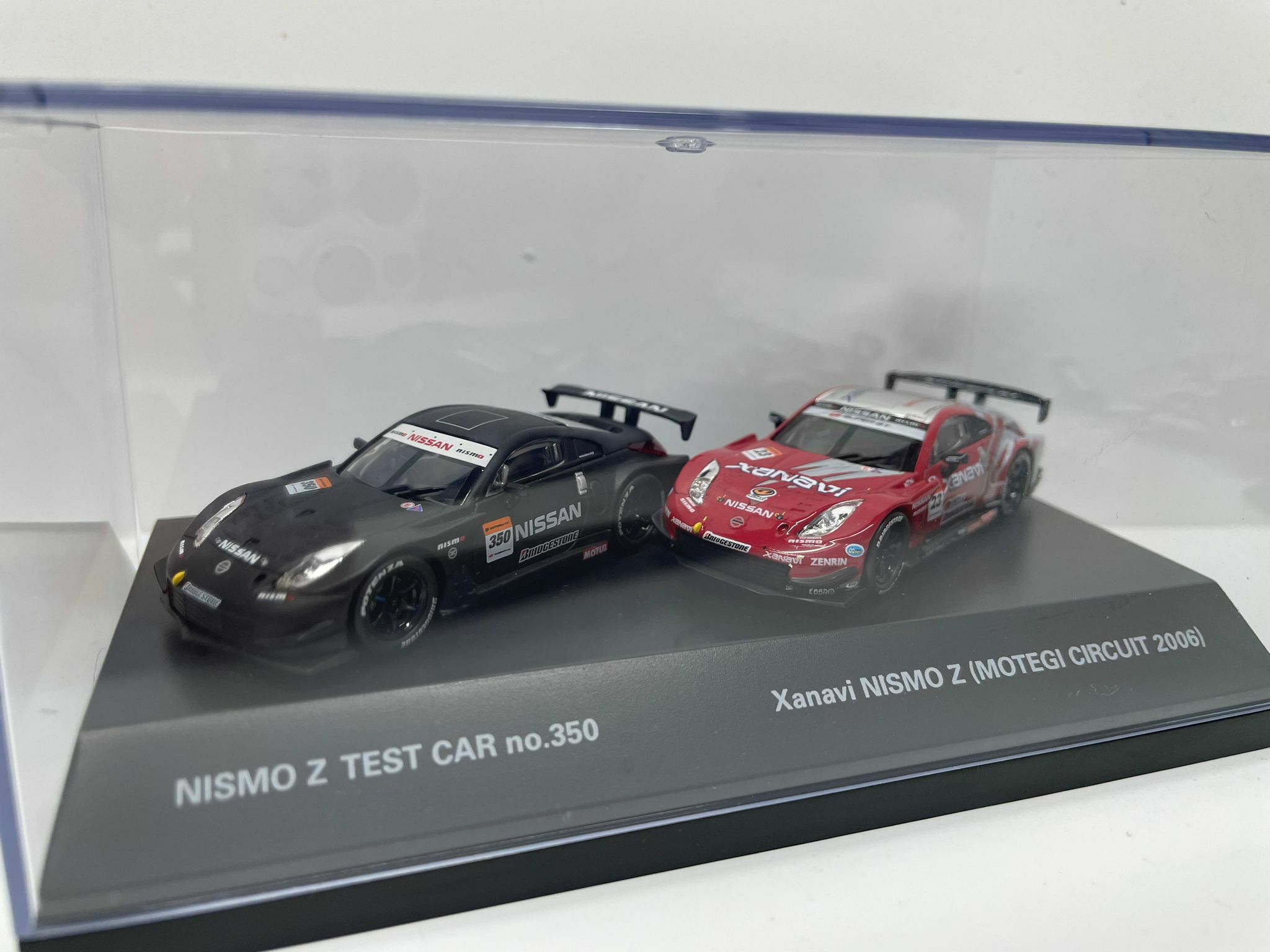 KYOSHO XANAVI NISMO Z(MOTEGI CIRCUIT) & NISMO Z TEST CAR NO.350