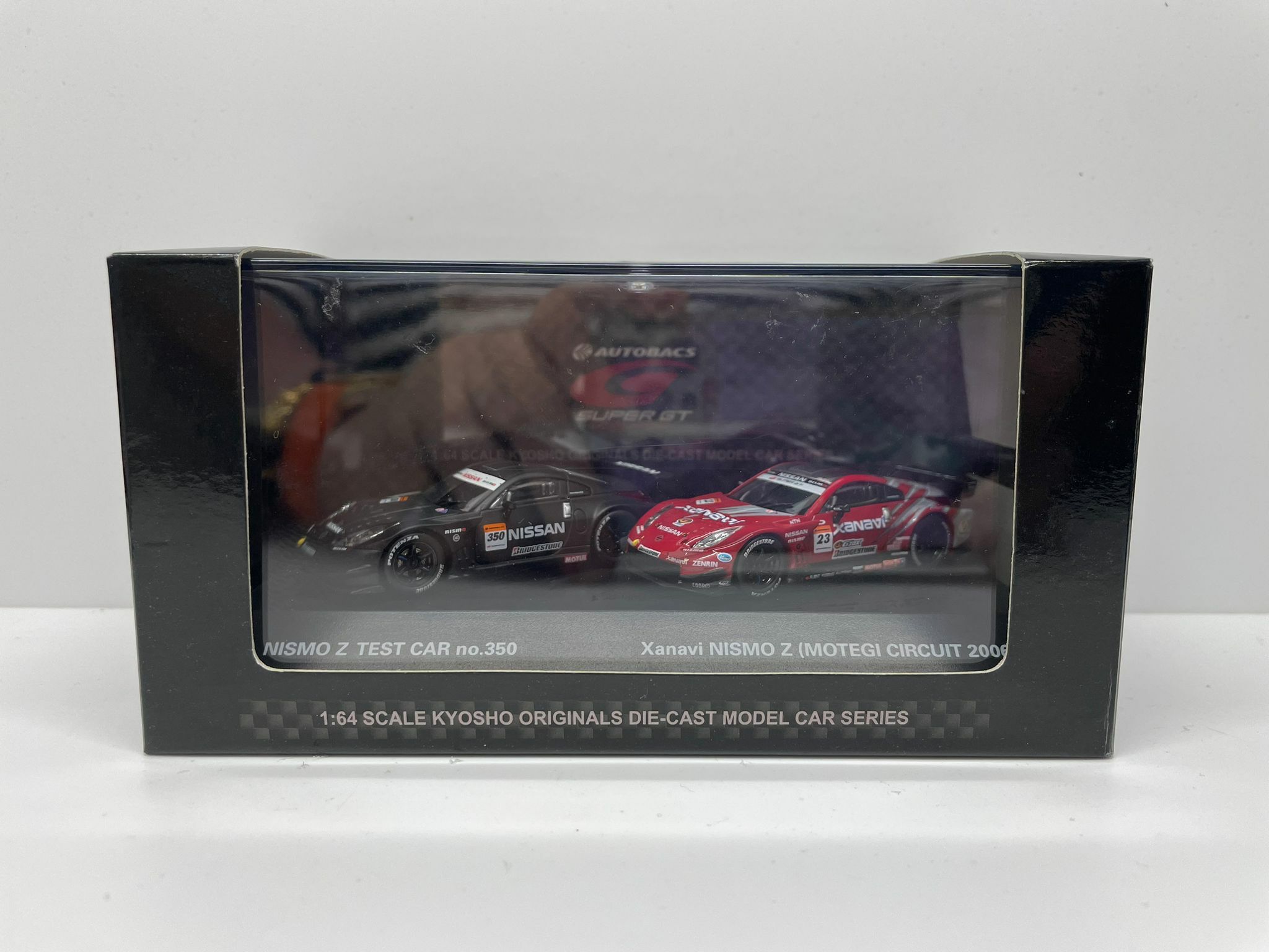 KYOSHO XANAVI NISMO Z(MOTEGI CIRCUIT) & NISMO Z TEST CAR NO.350