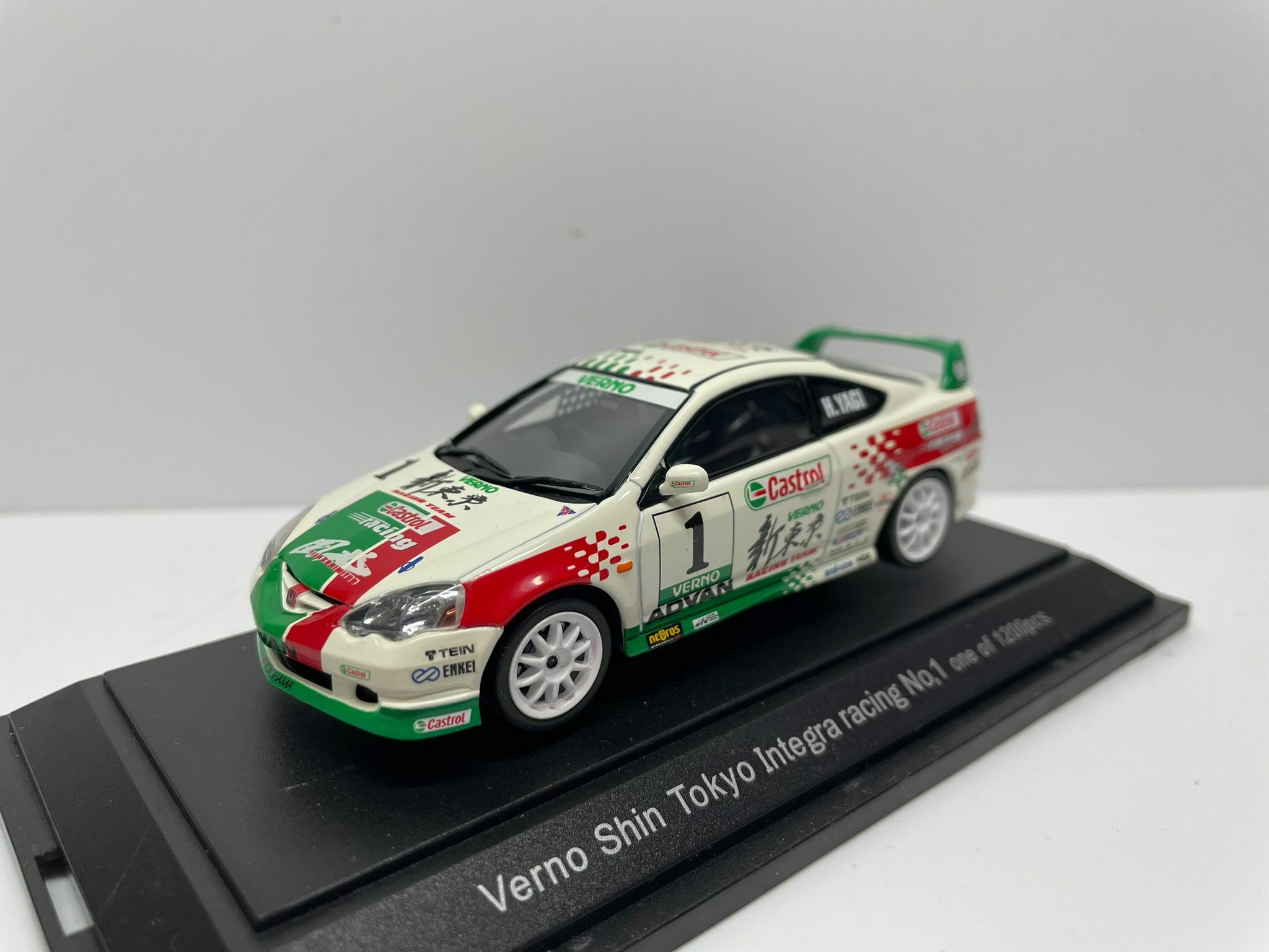 EBBRO 1/43 VERNO SHIN TOKYO INTEGRA RACING NO.1