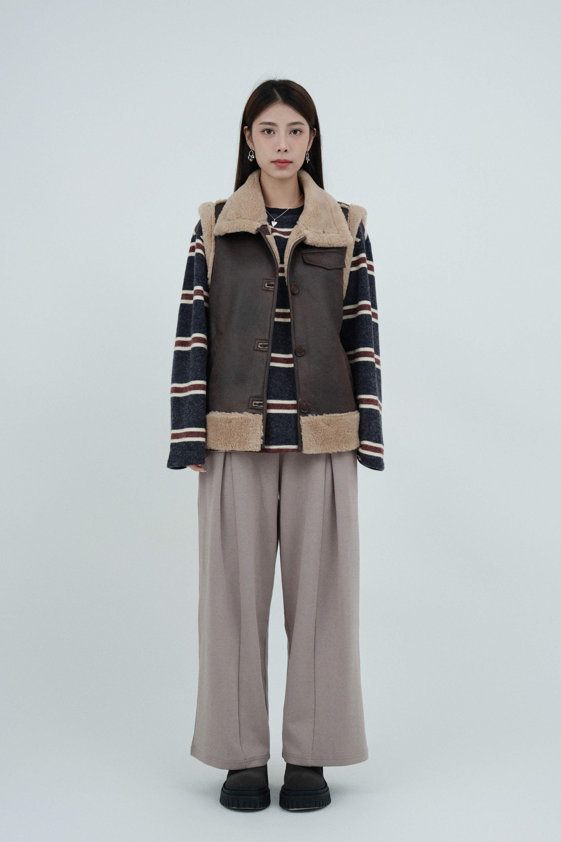 FW24_0186（背心外套＋上衣＋長褲）