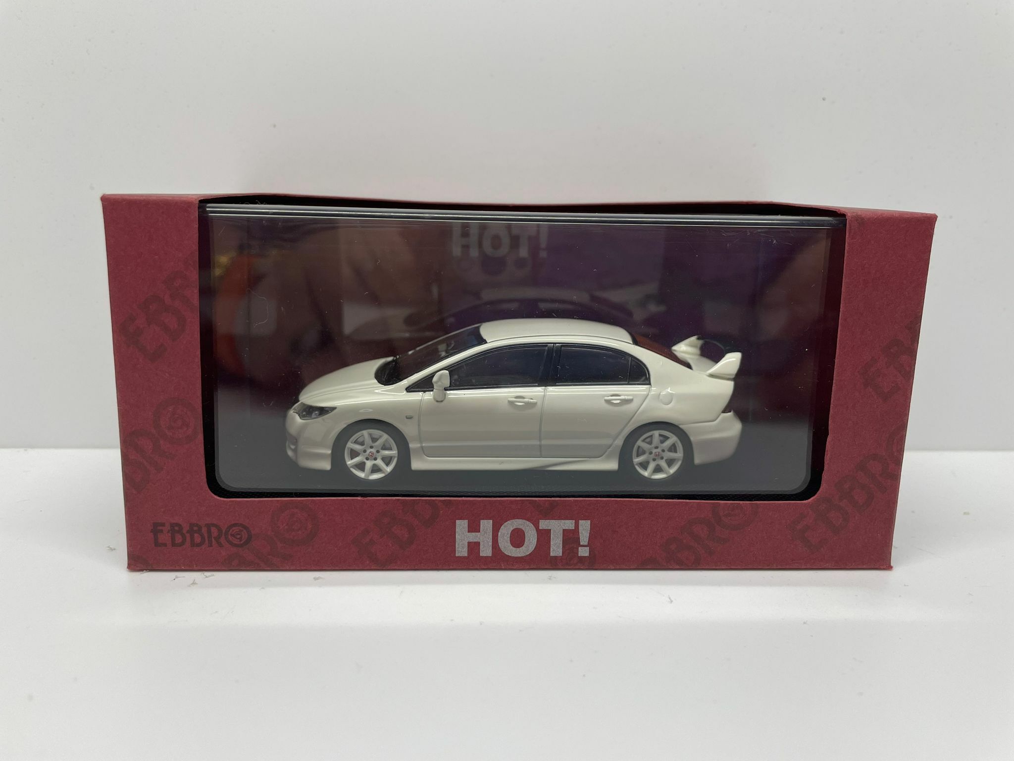 EBBRO 1/43 HONDA CIVIC TYPE R FD2 WHITE