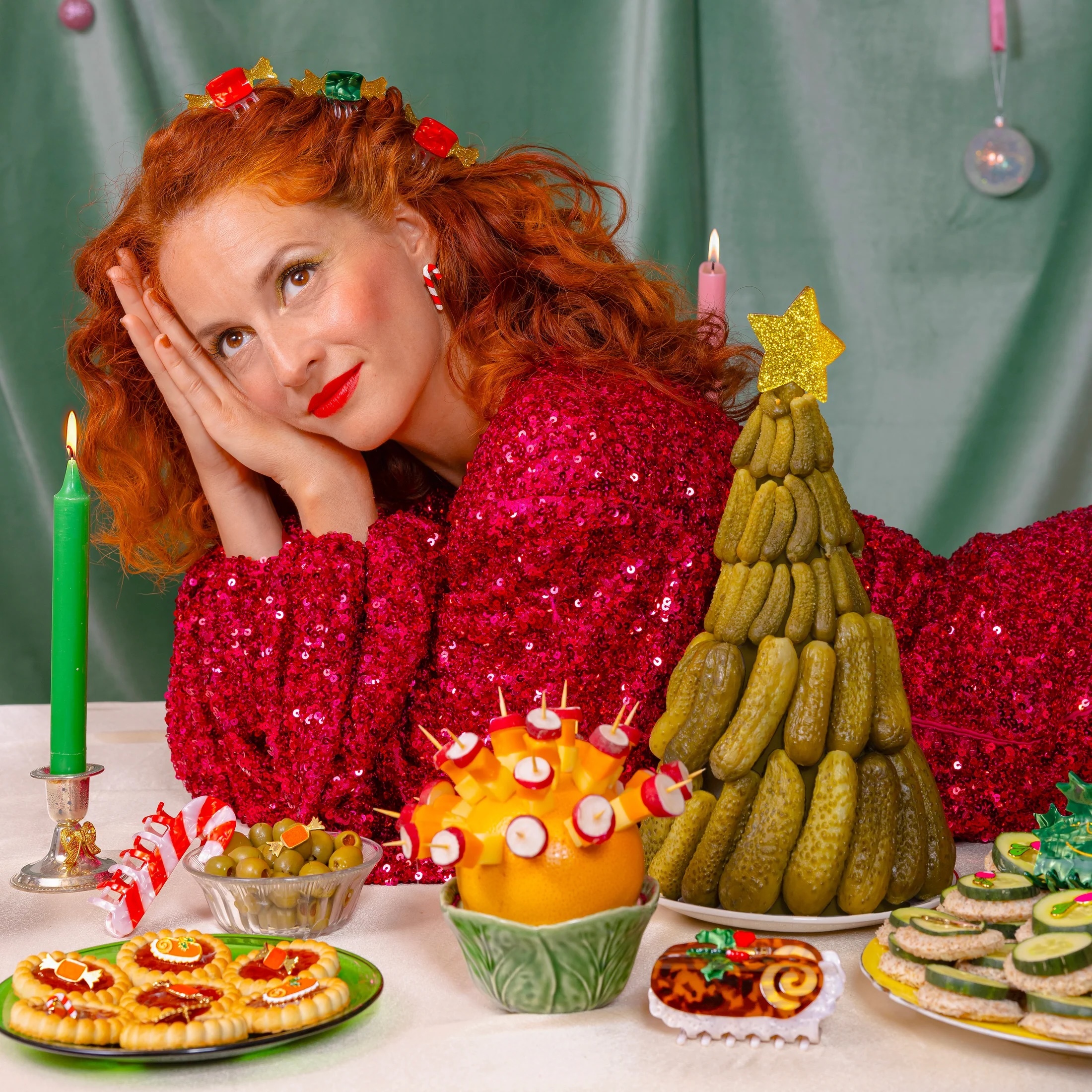 RED CHRISTMAS CANDY MINI HAIR CLAW｜Coucou Suzette