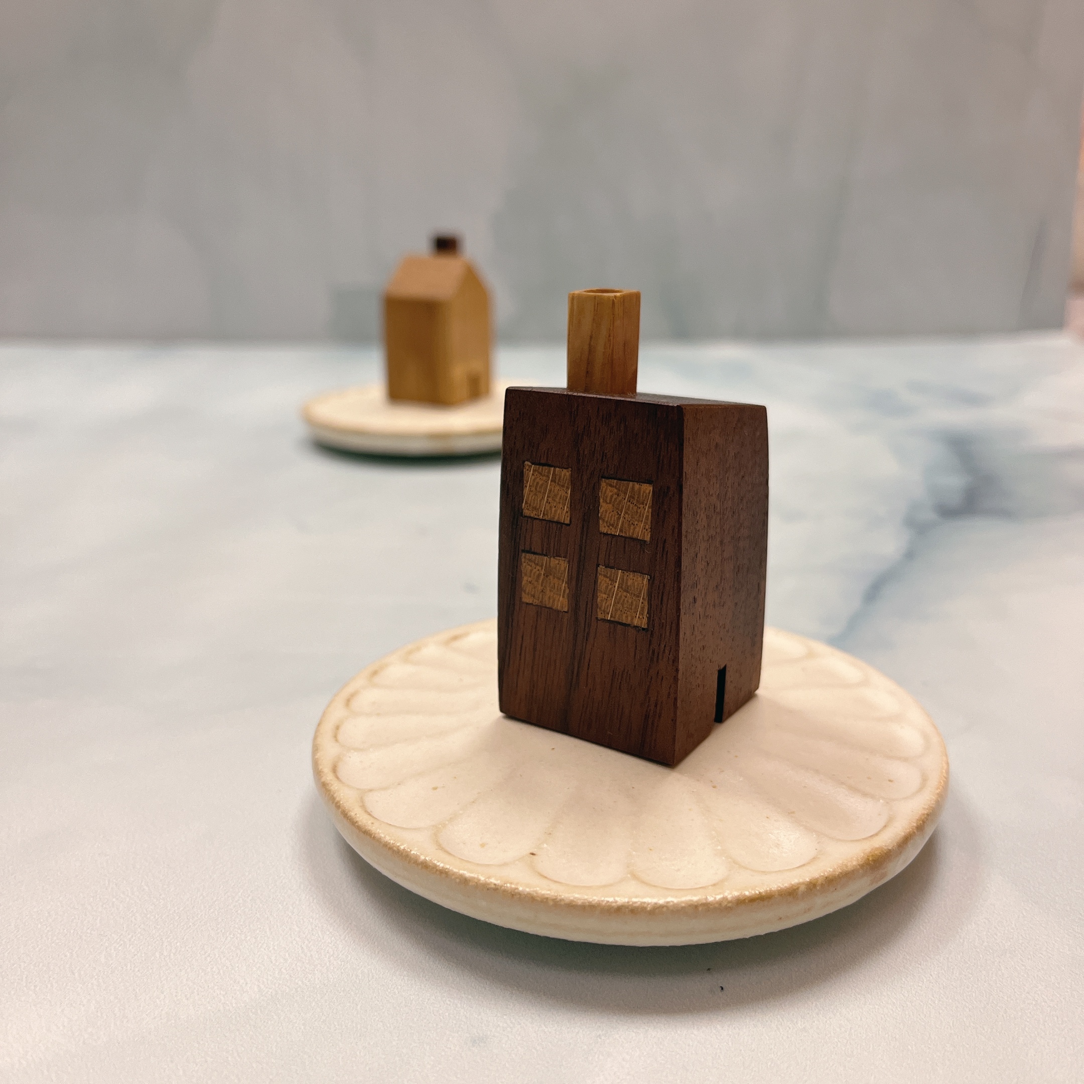 日本製純手工木屋造型香座 B款