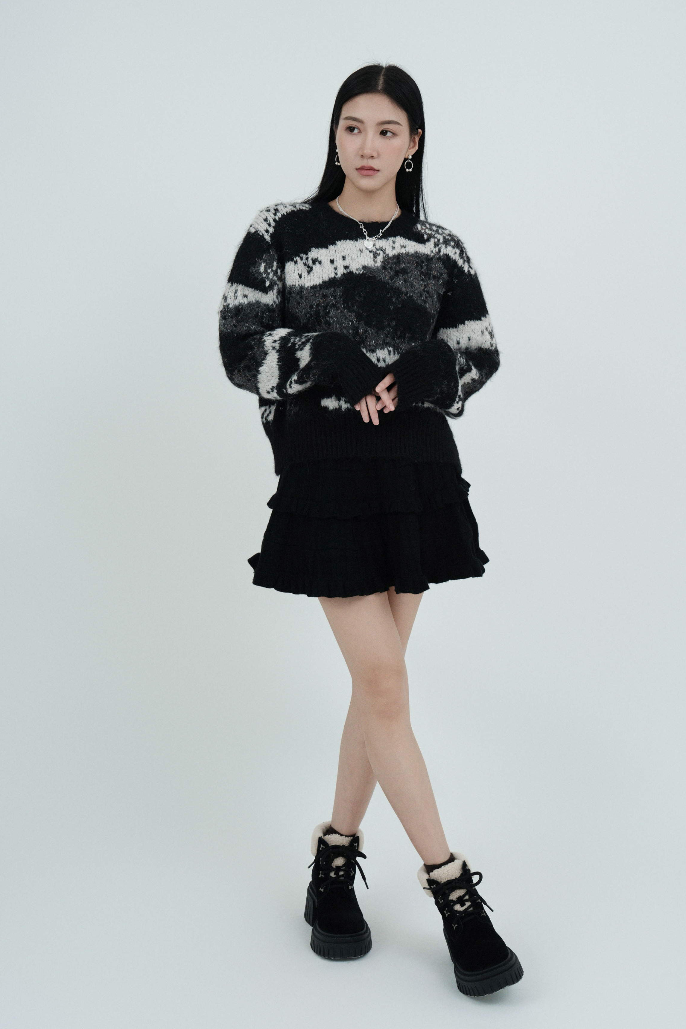 FW24_0192（上衣＋半截裙）