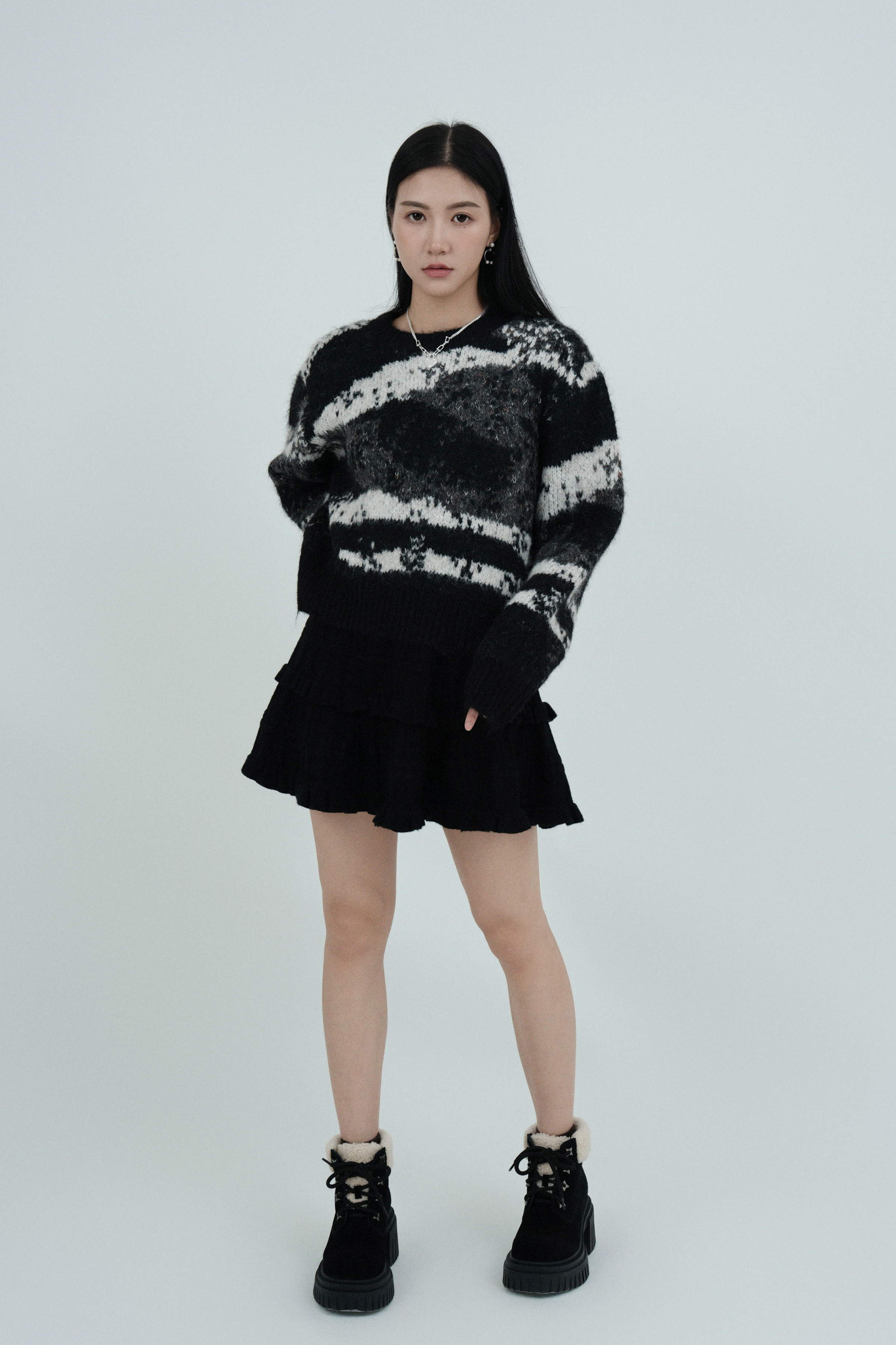 FW24_0192（上衣＋半截裙）