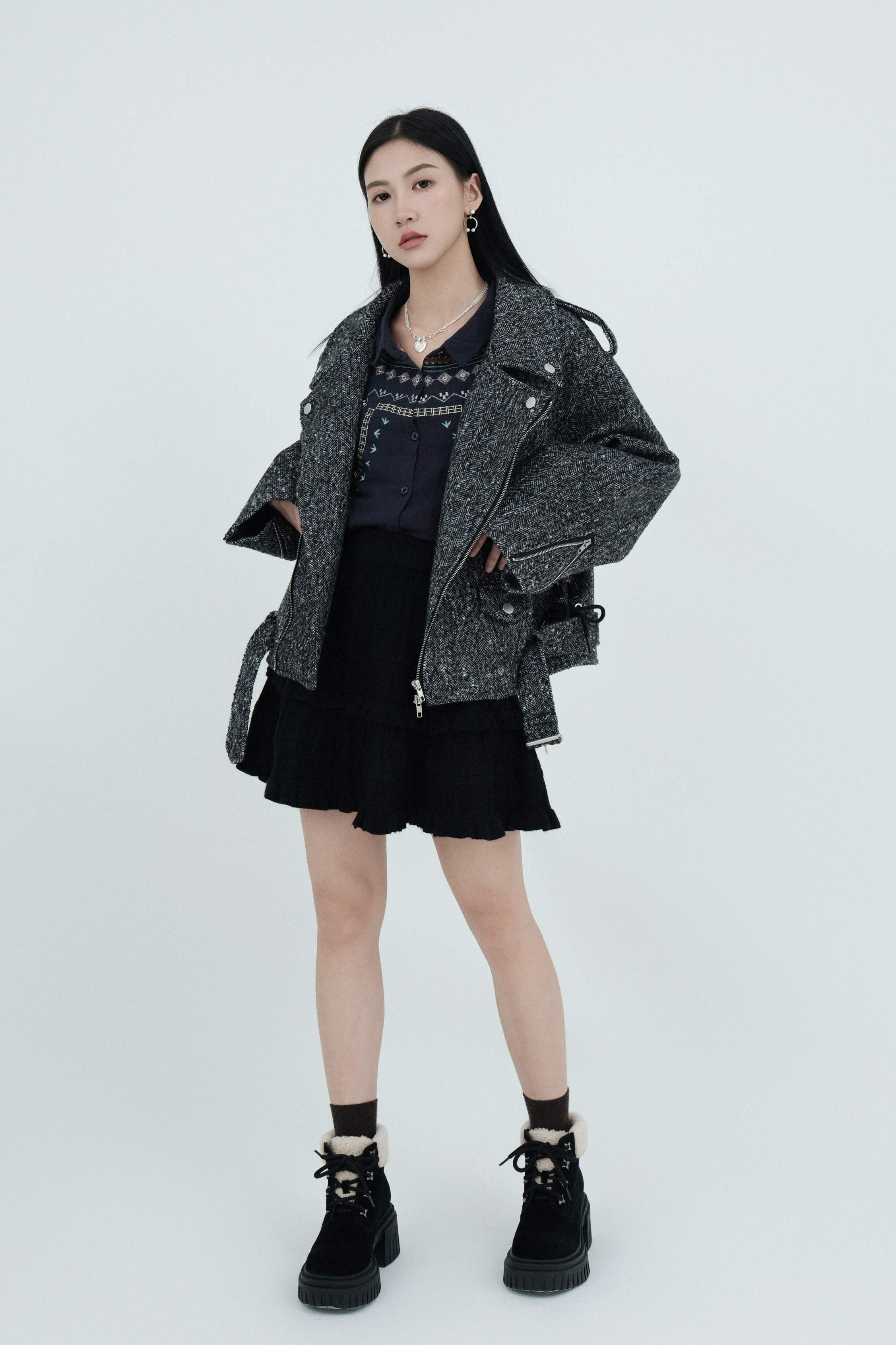 FW24_0193（外套＋上衣＋半截裙）