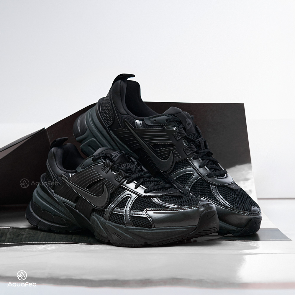 Nike V2K Run 男 全黑 網布 透氣 黑武士 運動 休閒 復古 休閒鞋 HJ4497-001