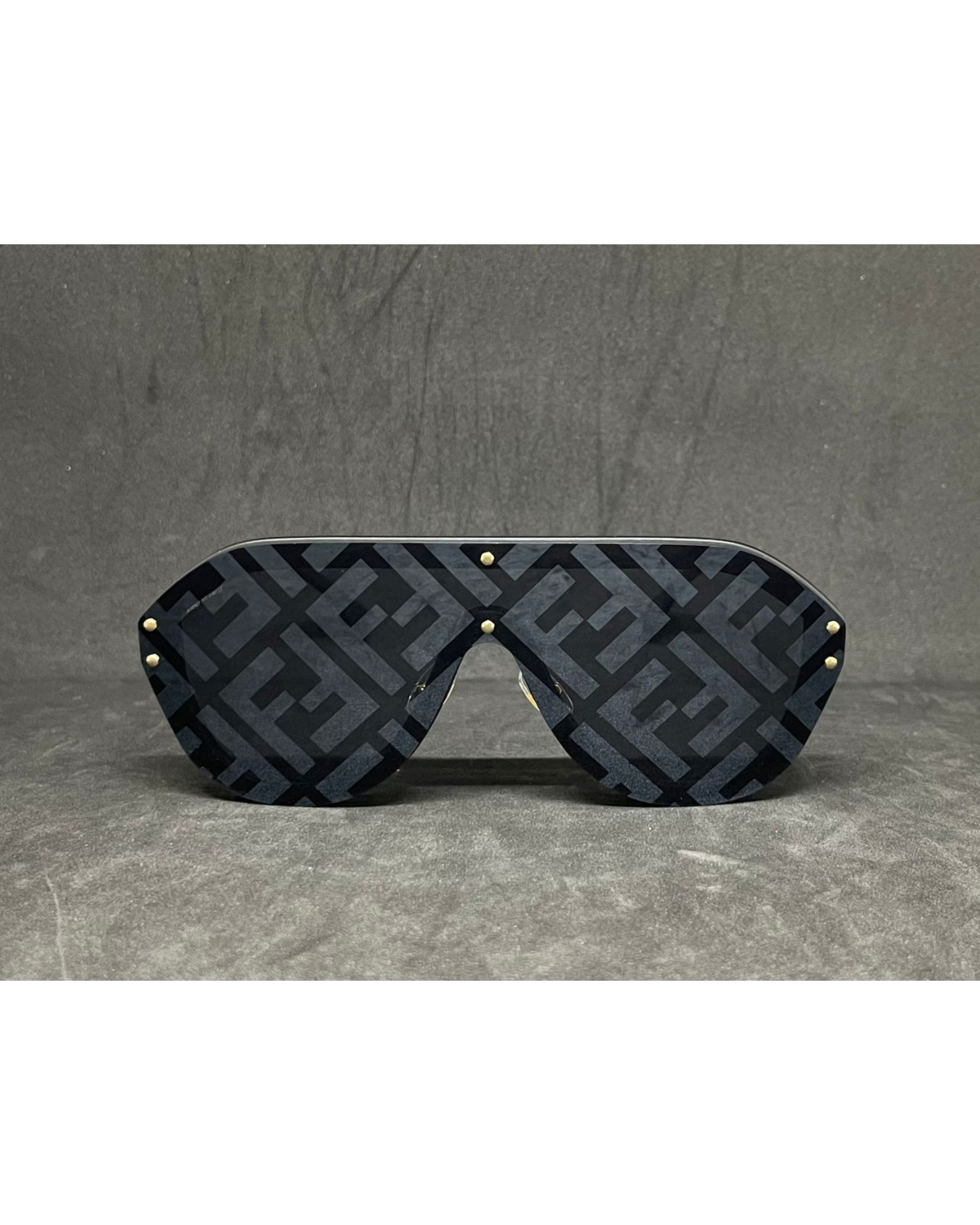Fendi Fabulous Black