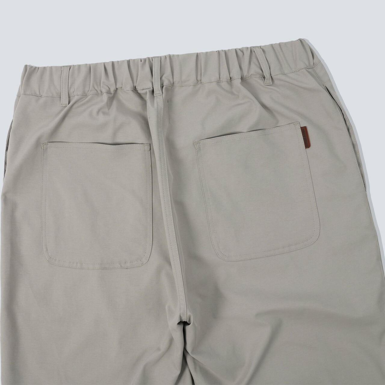 #2024 質感彈性修身長褲米灰背面照