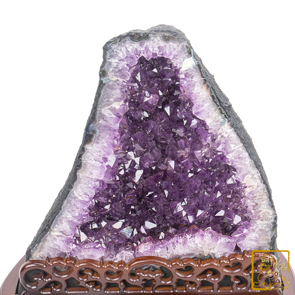 巴西紫水晶洞 13.92kg 金型晶洞