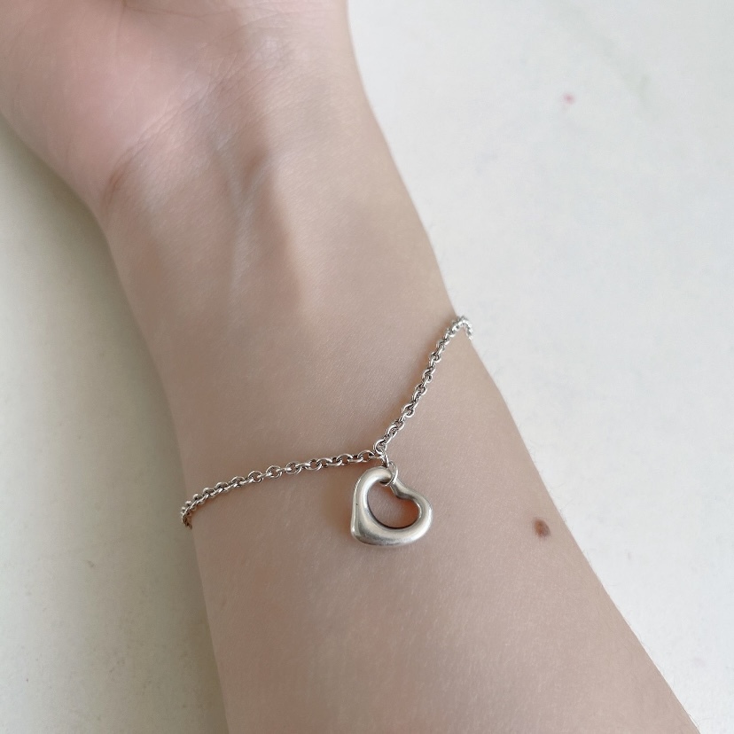 TIFFANY & CO. Elsa Peretti® 系列 Open Heart 純銀手鏈