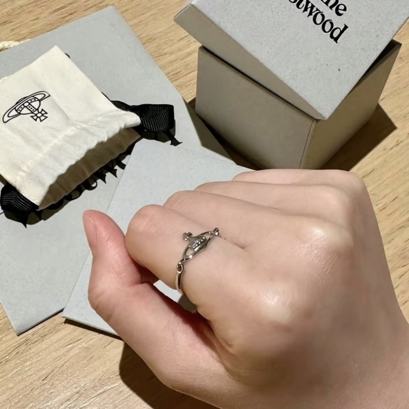 [3色可選] VIVIENNE WESTWOOD Vendome 戒指