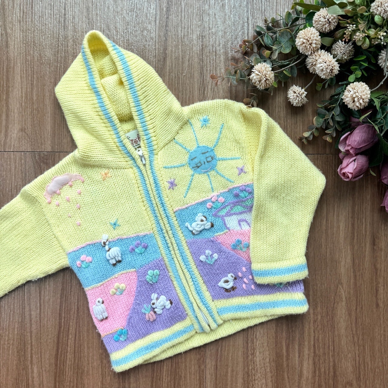 moche黃色可愛農場圖案刺繡毛衣