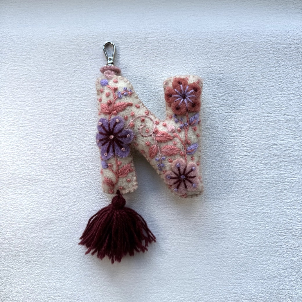 N | 字母吊飾 (流蘇款)