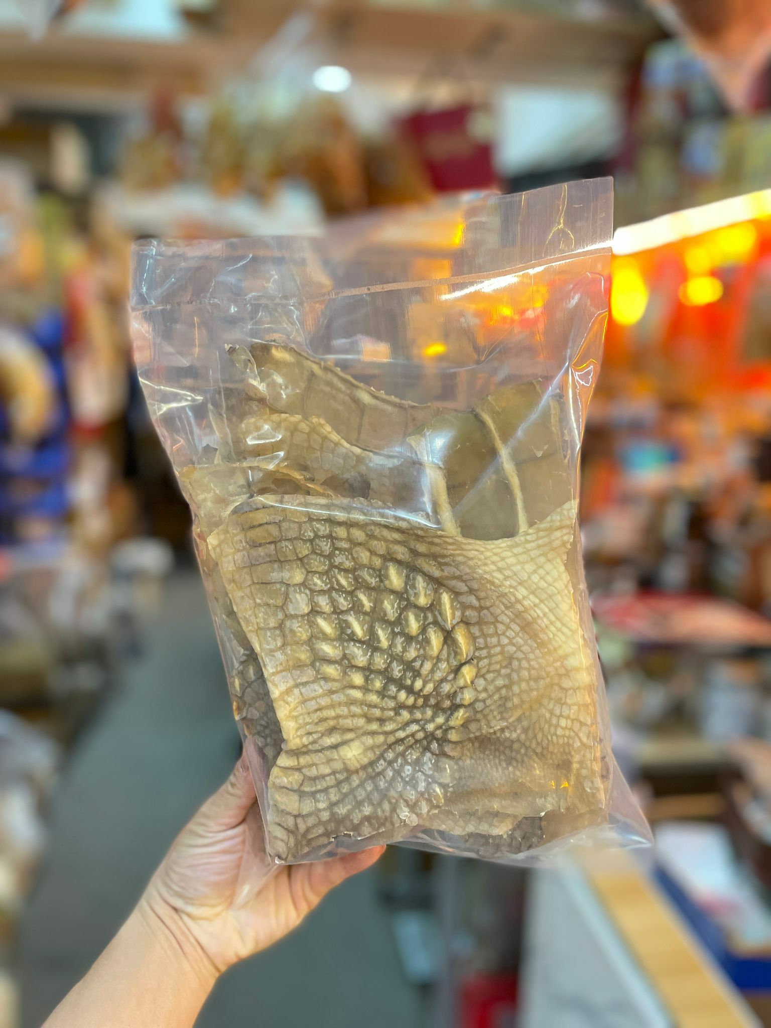 (1124)鱷魚膠300克