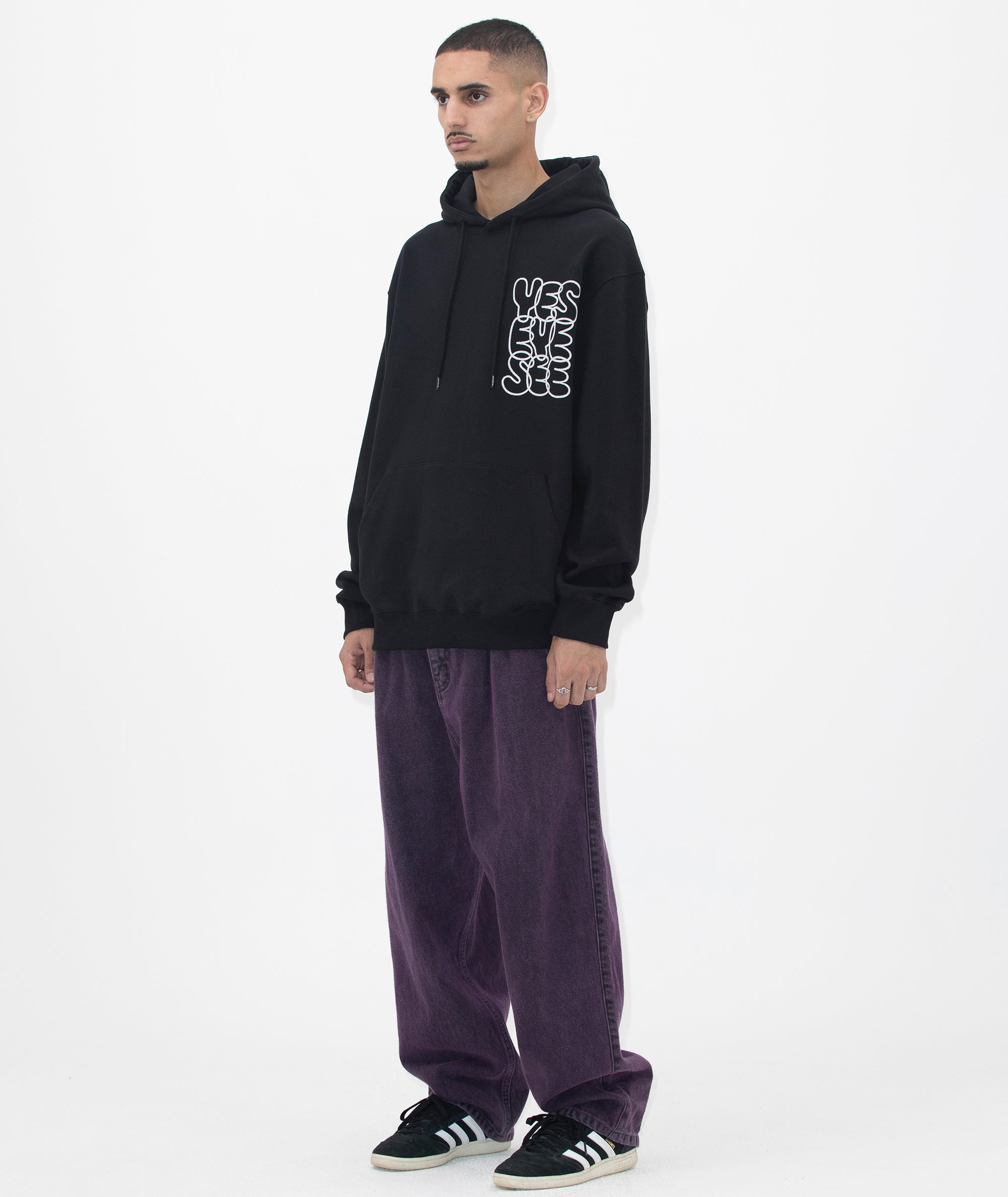 YESEYESEE】C-LOGO HOODIE