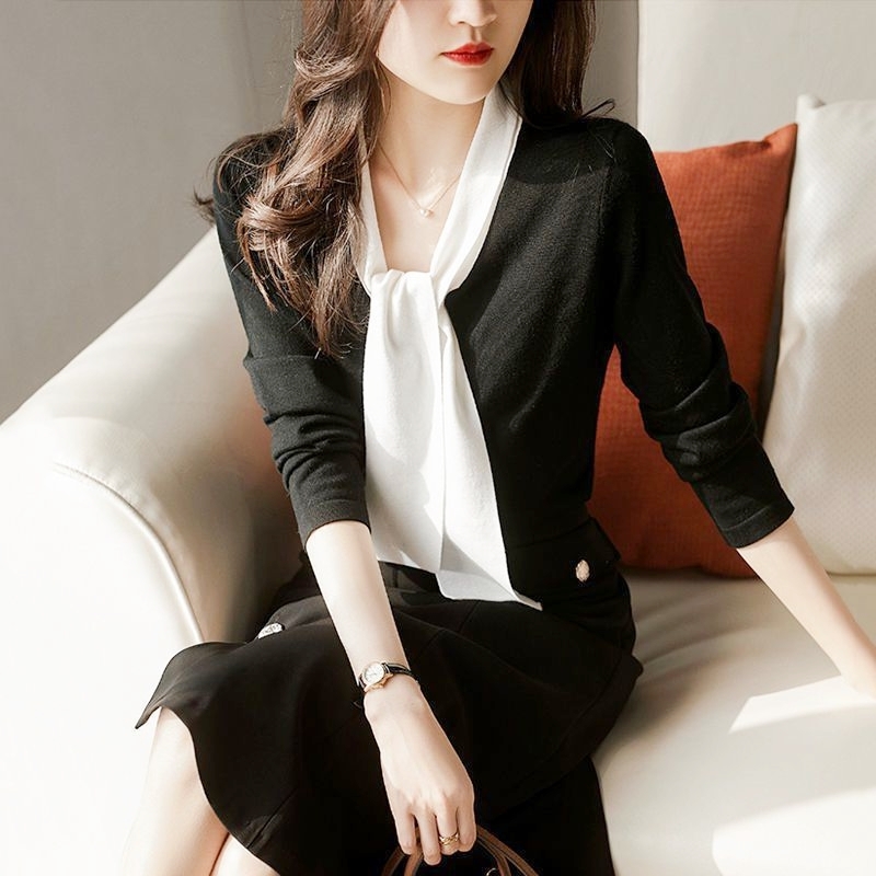 簡約配色領帶針織上衣 黑色