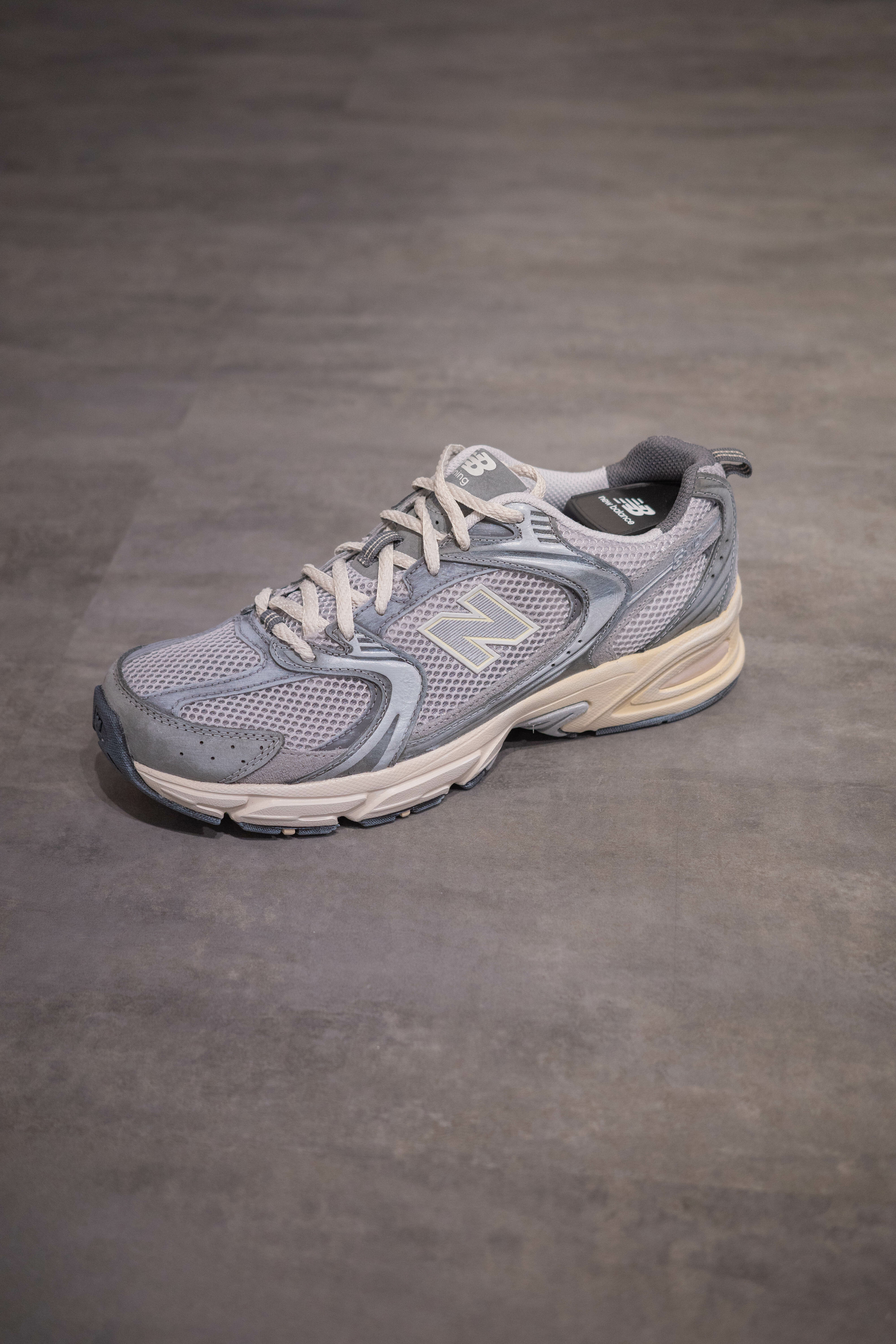 New Balance 530 刷舊 復古灰 mr530tg