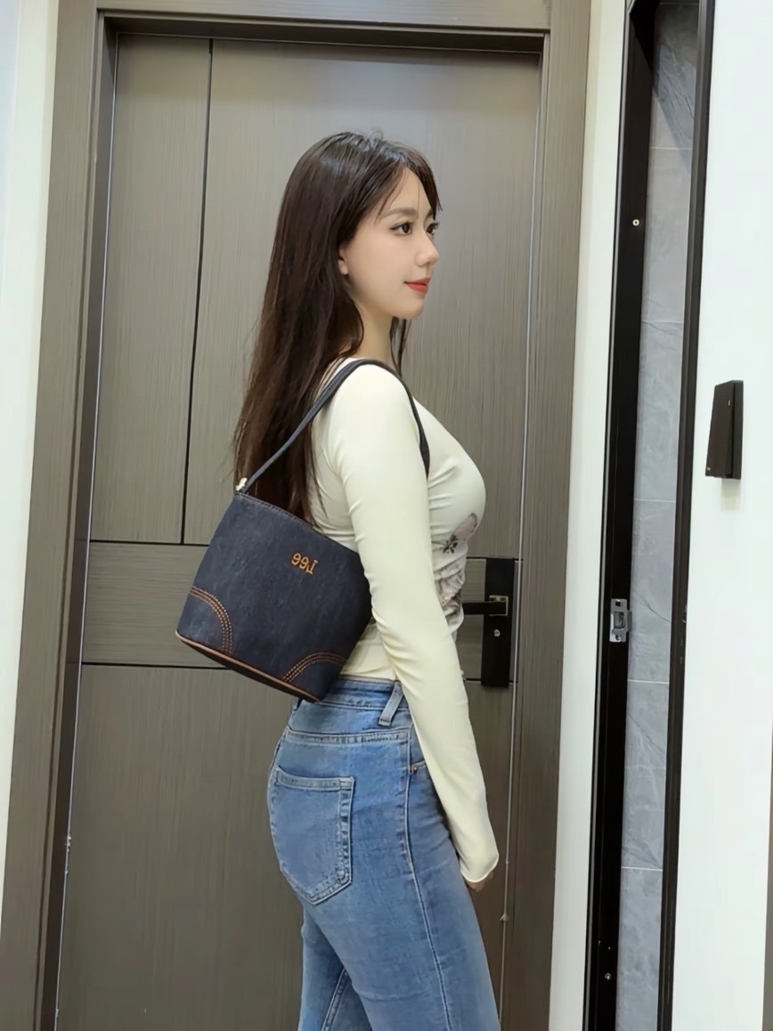 LEE 腋下包水桶包單肩包 原牛色 LE240070M-526