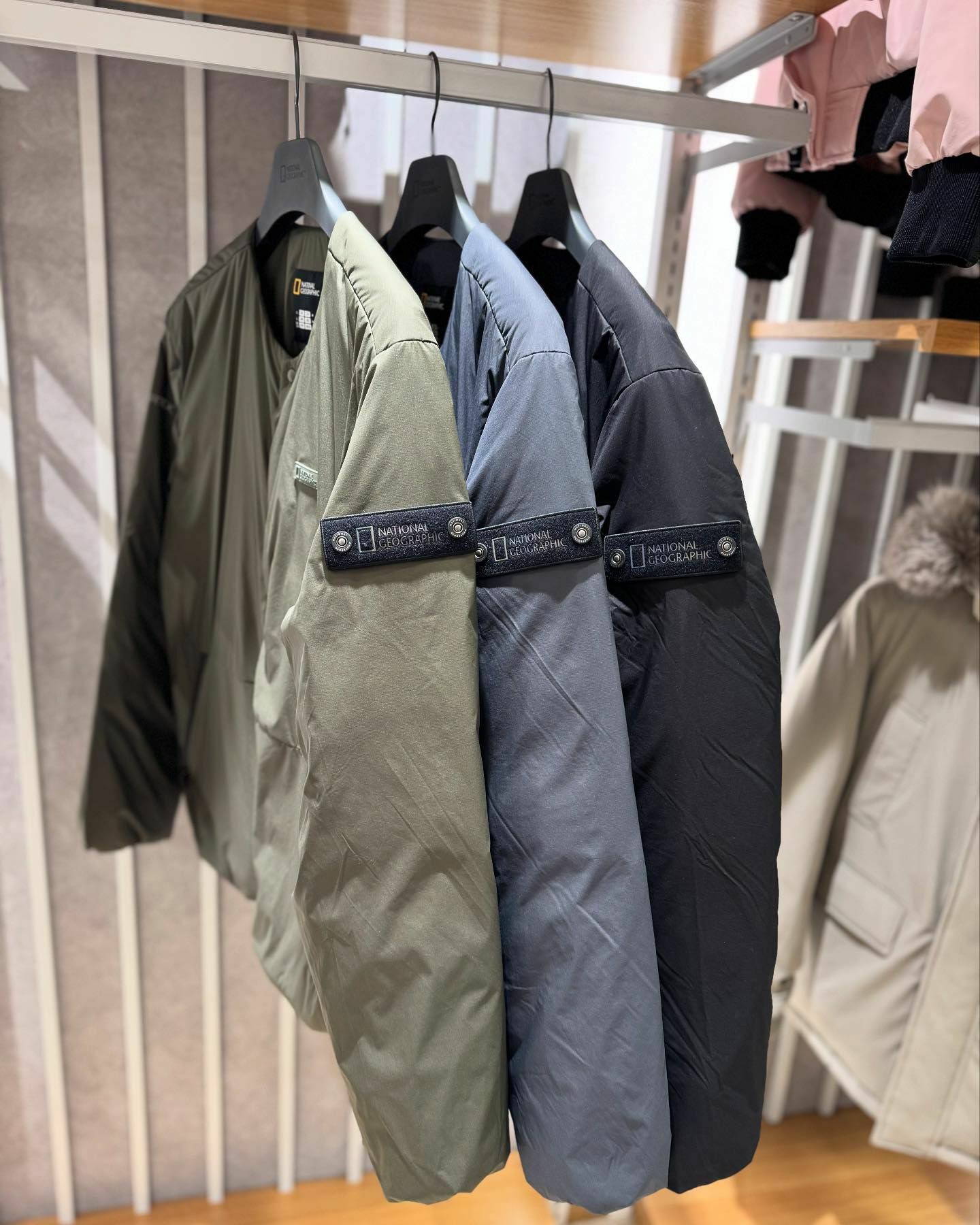 【代購】NATIONAL GEOGRAPHIC 國家地理 輕量 鵝絨 U-shot 開襟 外套 N244MDW240