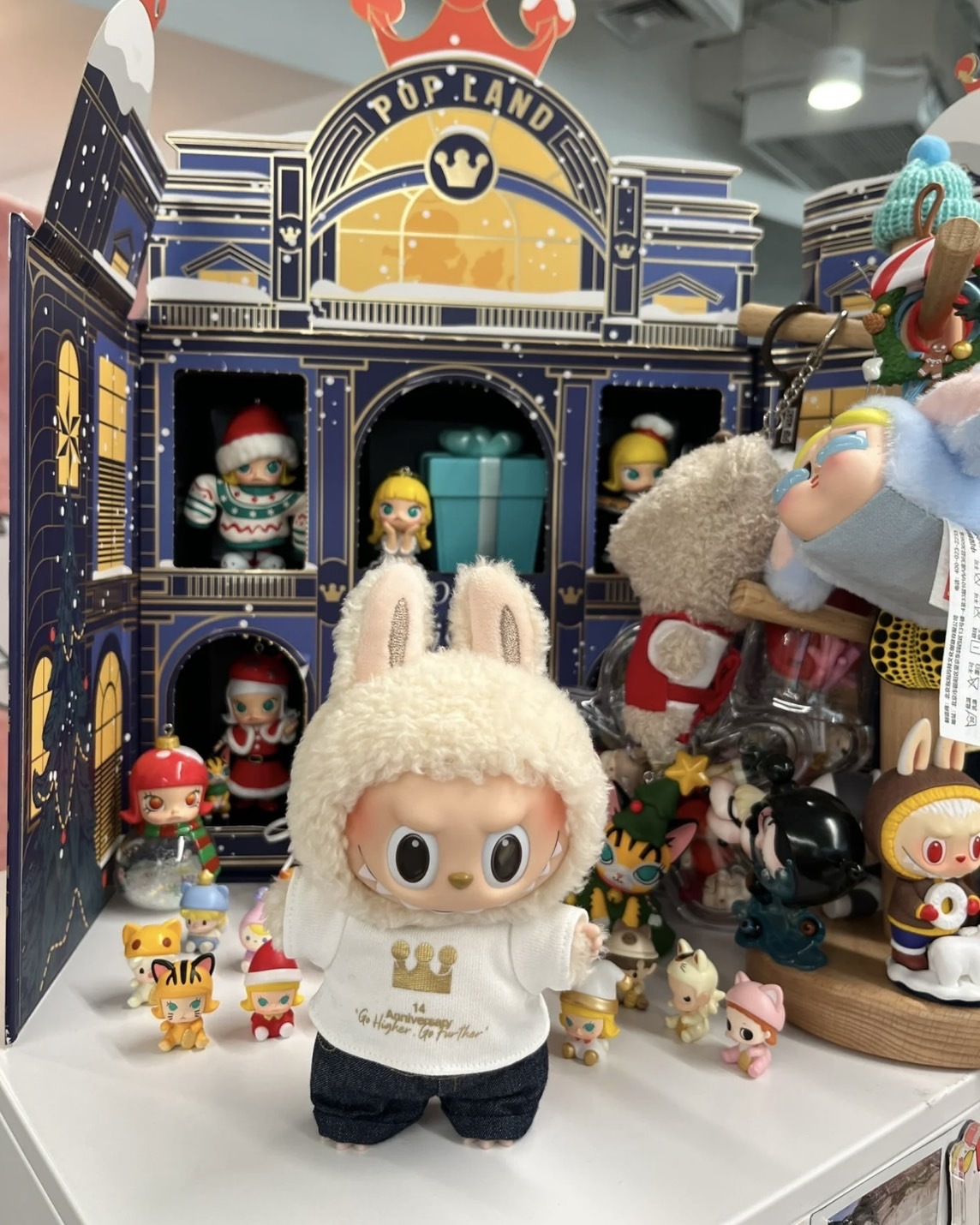 popmart labubu まとめ8点セット POPMART 泡泡瑪特LABUBU 14週年員工限定禮盒版