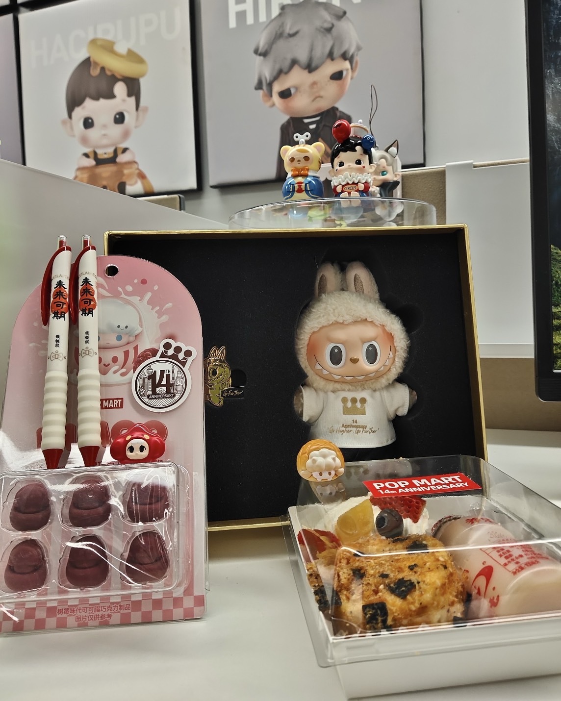 popmart labubu まとめ8点セット POPMART 泡泡瑪特LABUBU 14週年員工限定禮盒版