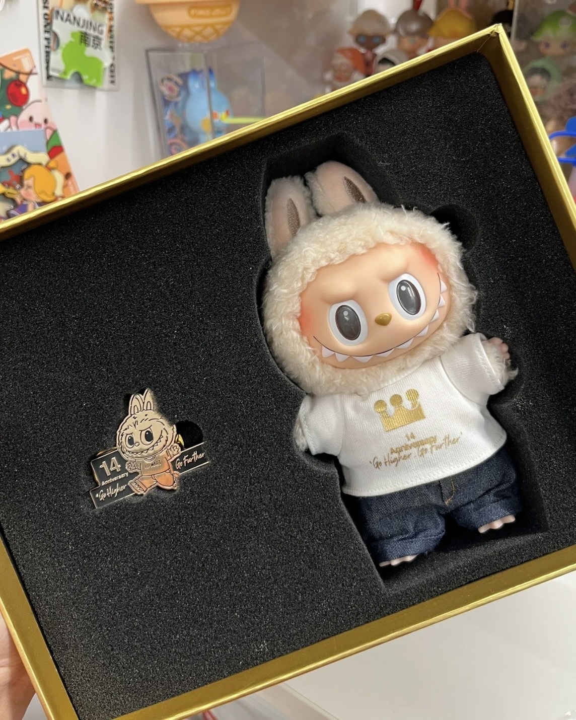 POPMART 泡泡瑪特LABUBU 14週年員工限定禮盒版