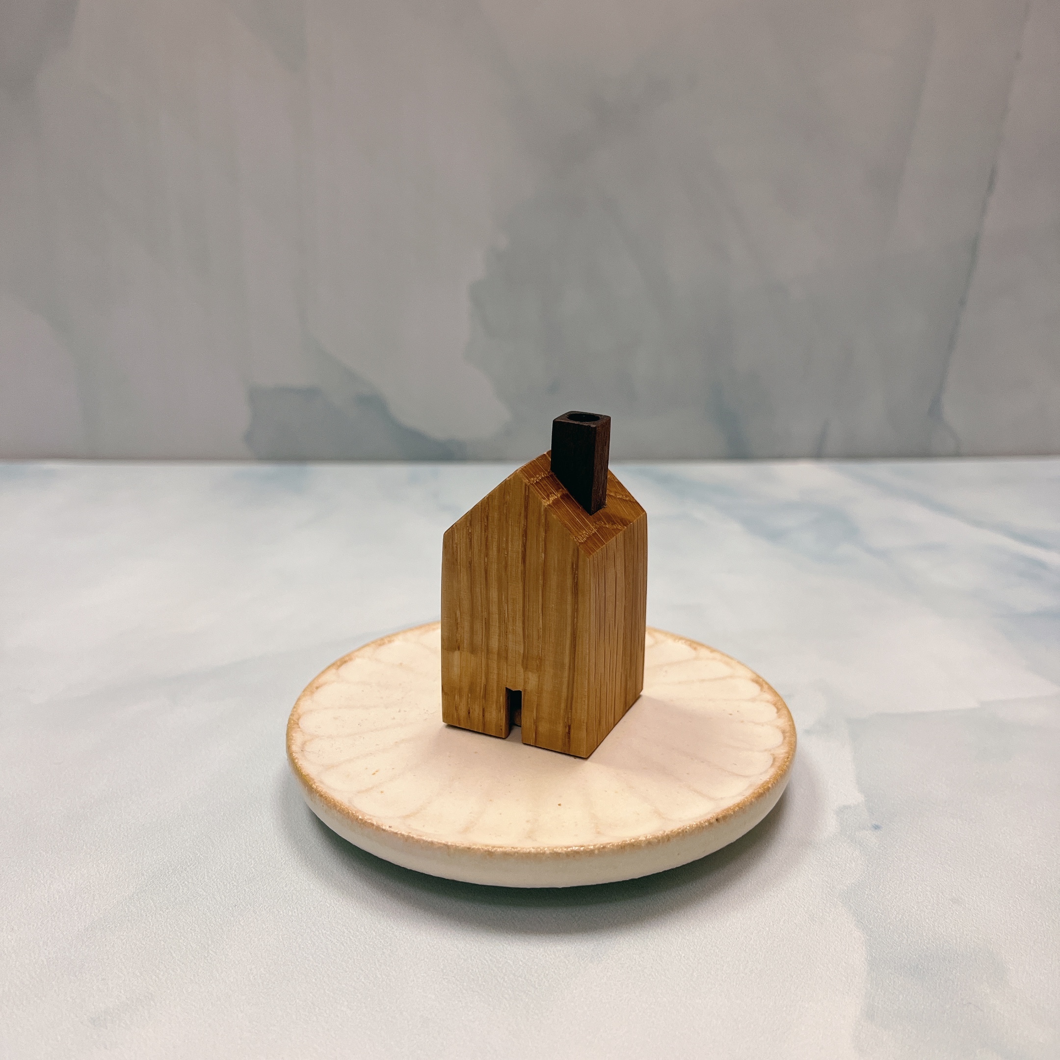 日本製純手工木屋造型香座 A款