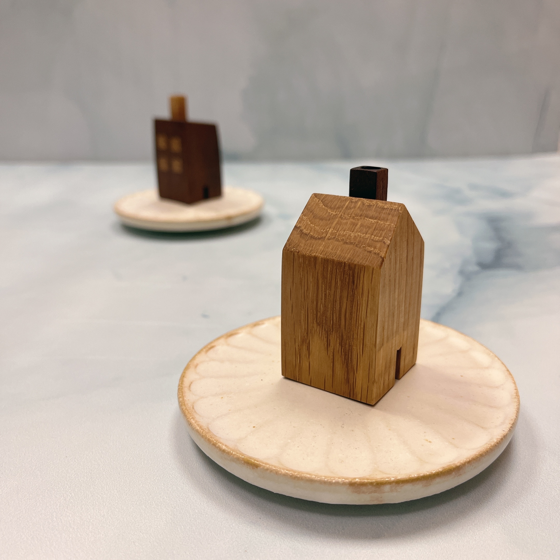 日本製純手工木屋造型香座 A款