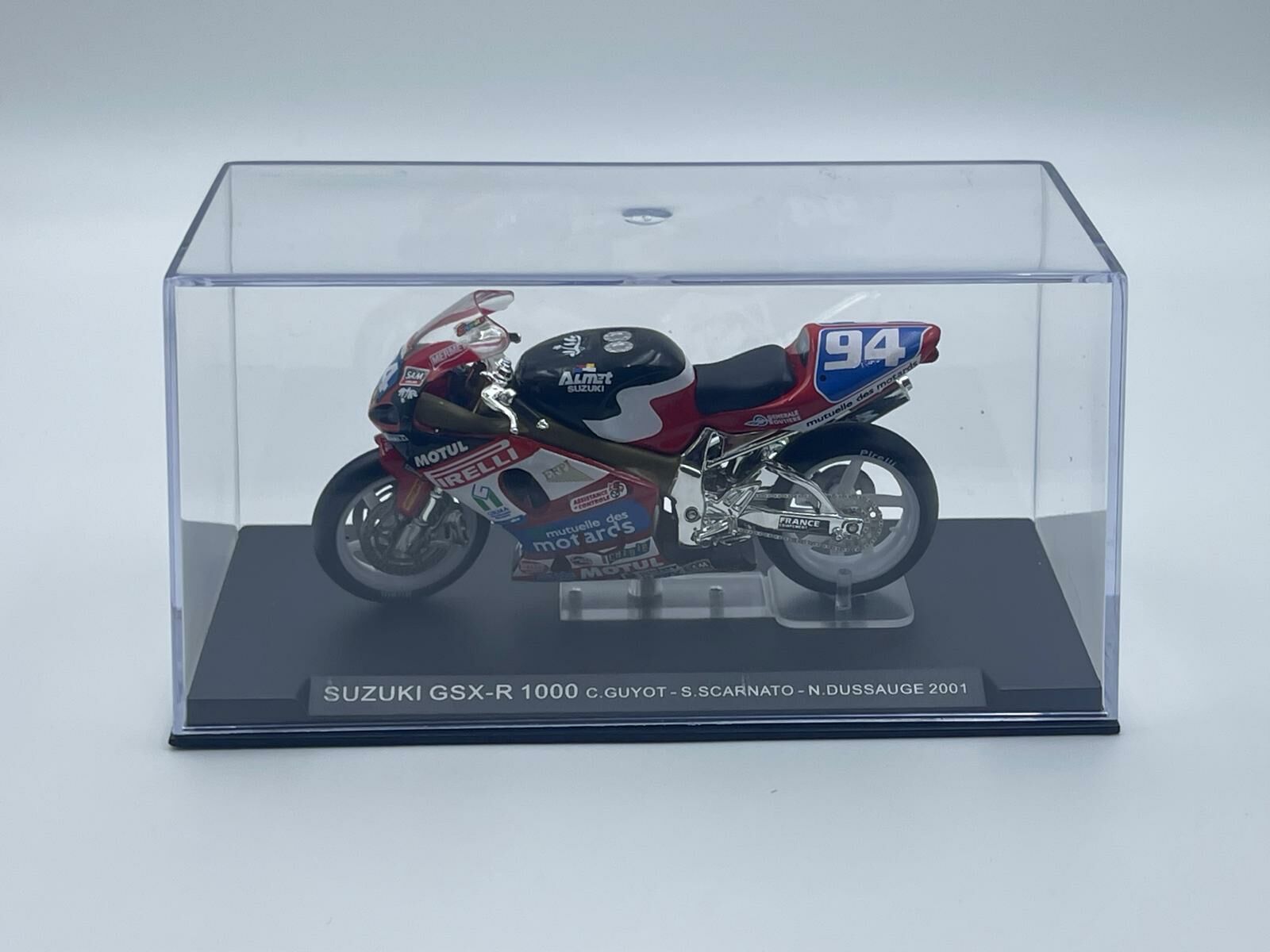 DEAGOSTINI 1/24 SUZUKI GSX-R 1000 C.GUYOT/S.SCARNATO/N.DUSSAUGE 2001 #94