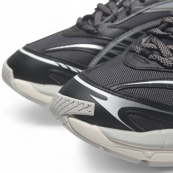 PUMA 休閒鞋 VELOPHASIS BORN IN THE 2000S 銀黑灰 男女 39821905