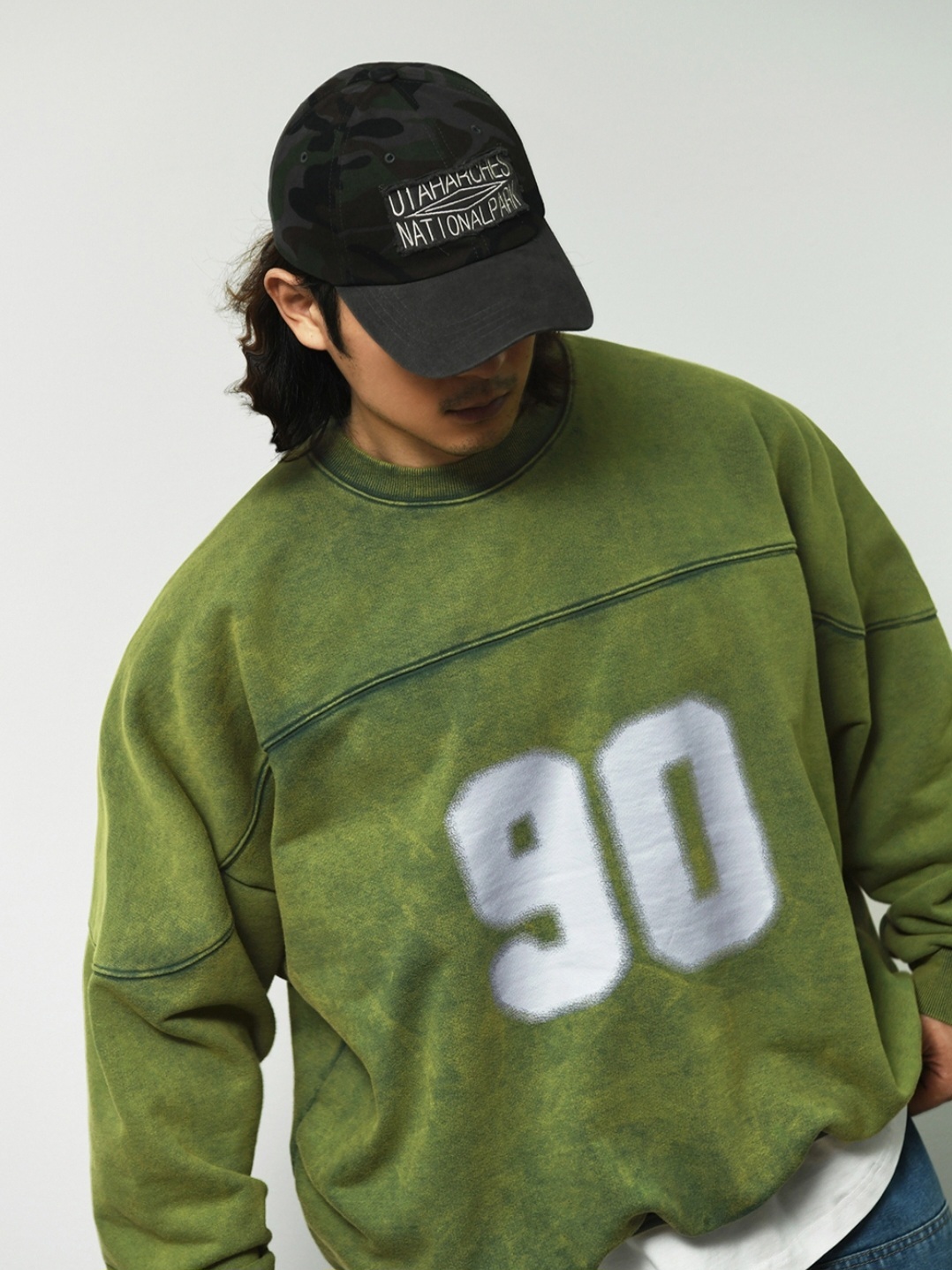 90 SNOW顏料寬鬆衛衣