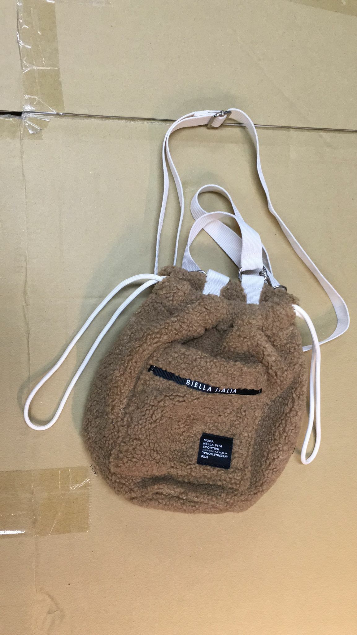 🇰🇷 韓國 FILA 原價 $330<此為清貨價貨品不設退換>（FE640）