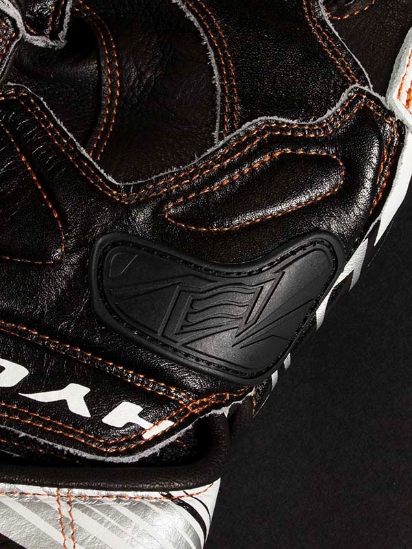頂級手套HRG204DL HYOD DYNAMIC D3O® RACING GLOVES(Fast-Hide