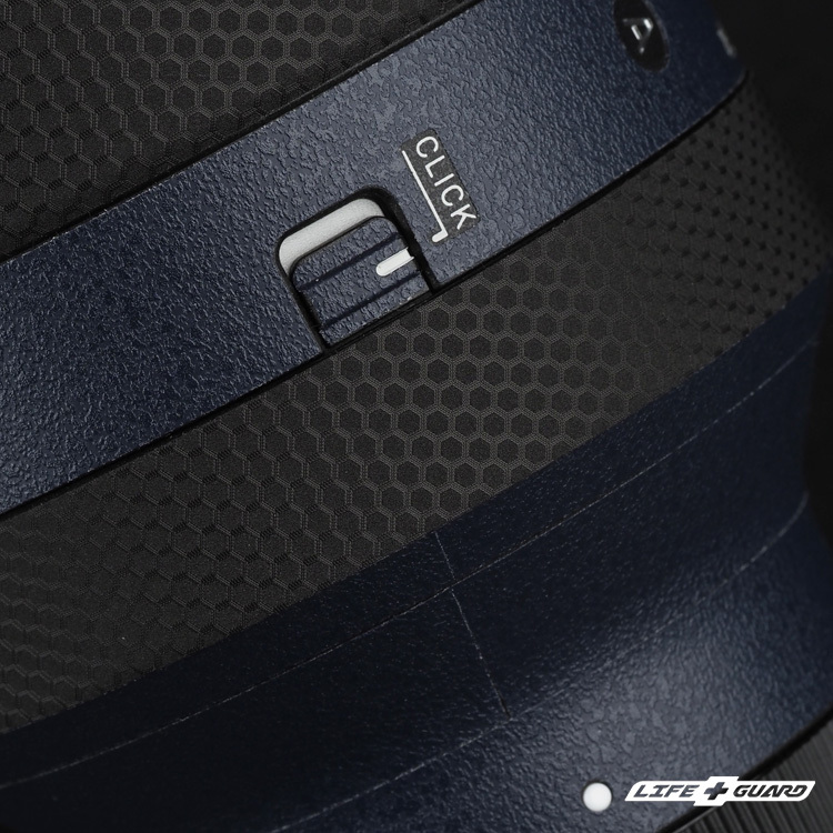 砂紋藍貼膜質感特寫，LIFE+GUARD 設計風格