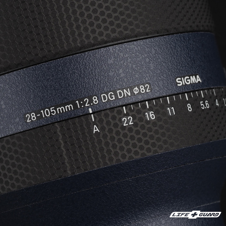 砂紋藍貼膜質感特寫，LIFE+GUARD 設計風格