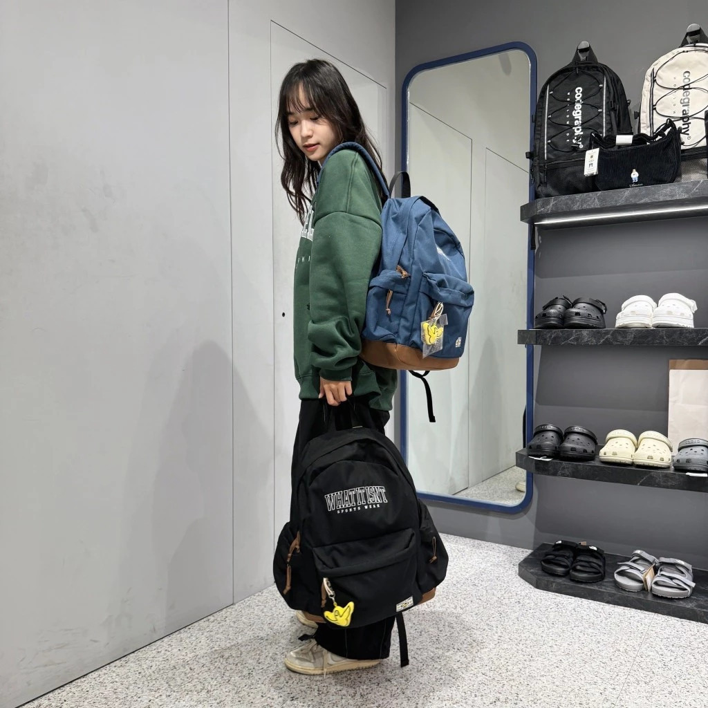 WHAT IT ISNT刺繡小天使後背包