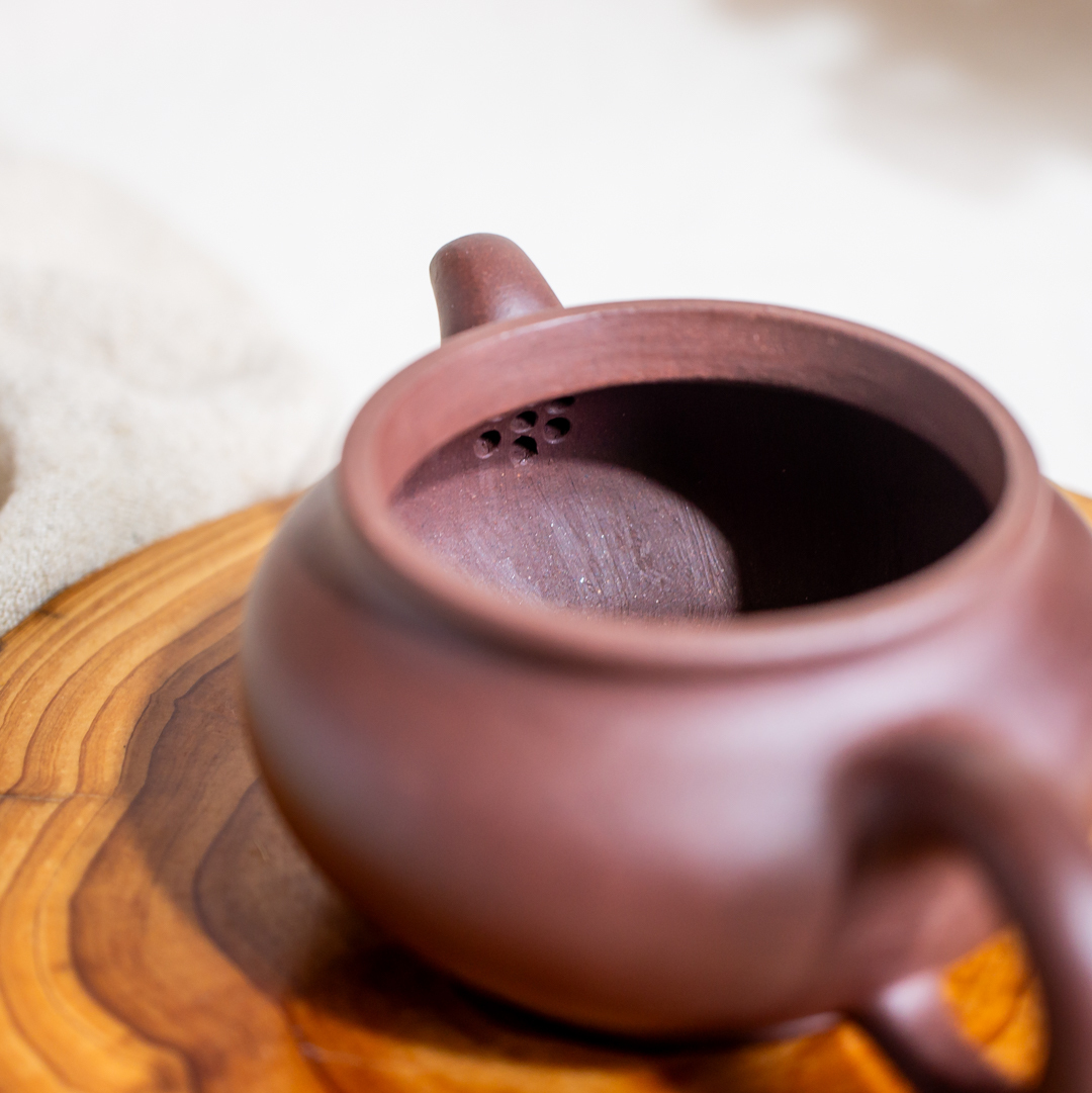 紫泥小品壺－扁腹