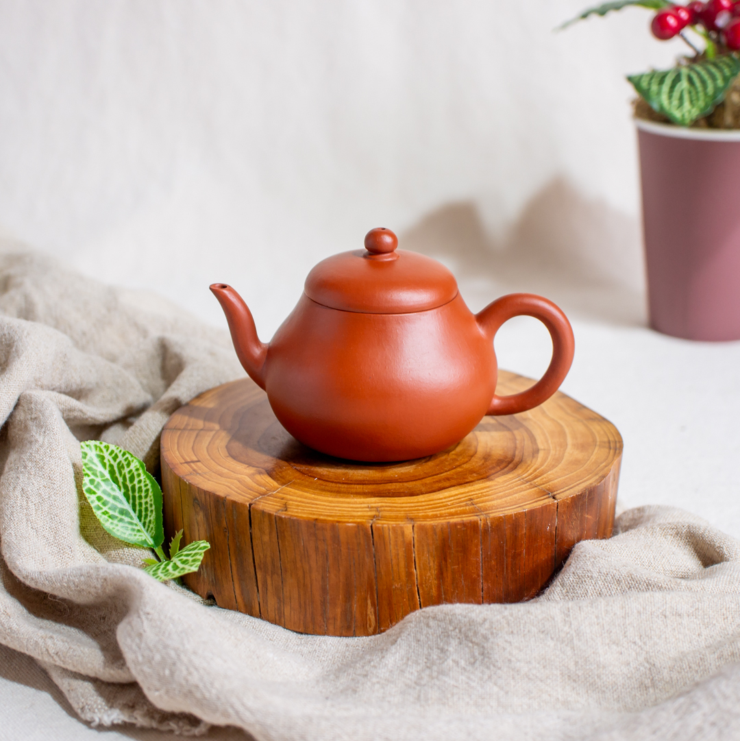 Handmade Pear Shaped Teapot