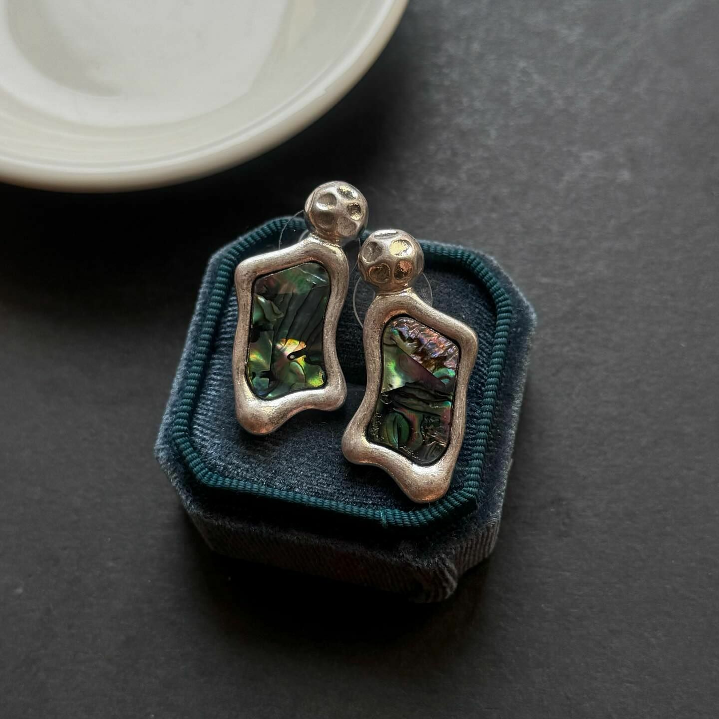 [原石] 鮑魚貝 水晶耳環